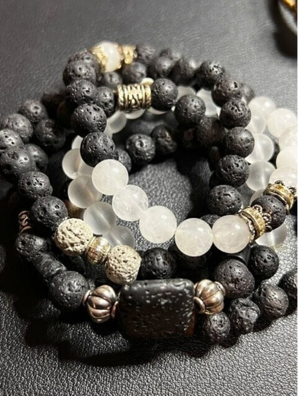 B6464 5pc stack Lava Stone & Frosted Quartz Beaded Stretch Bracelet Set - Picture 1 of 2